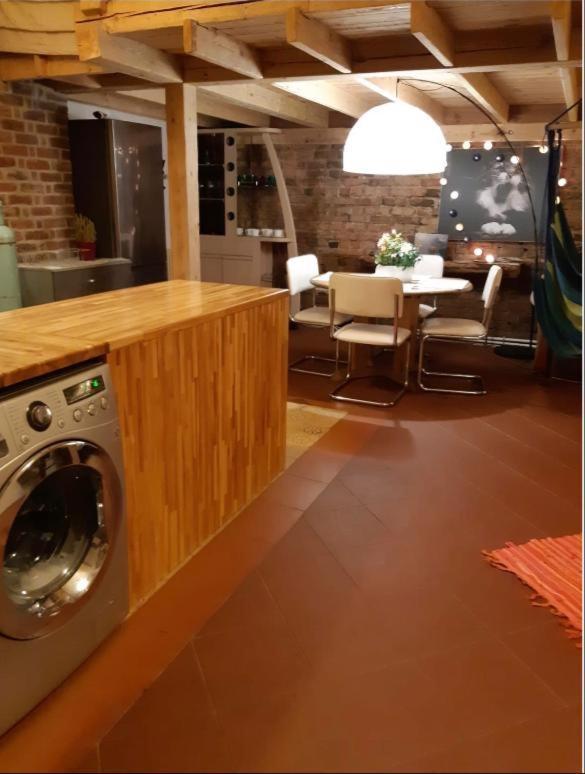 2 Story Studio Apartment Free Parking Included 리가 외부 사진